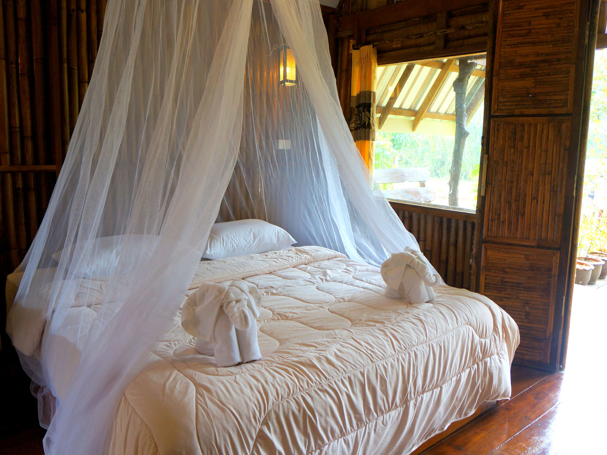 Khao Sok Jungle Resort Khao Sok National Park Bagian luar foto